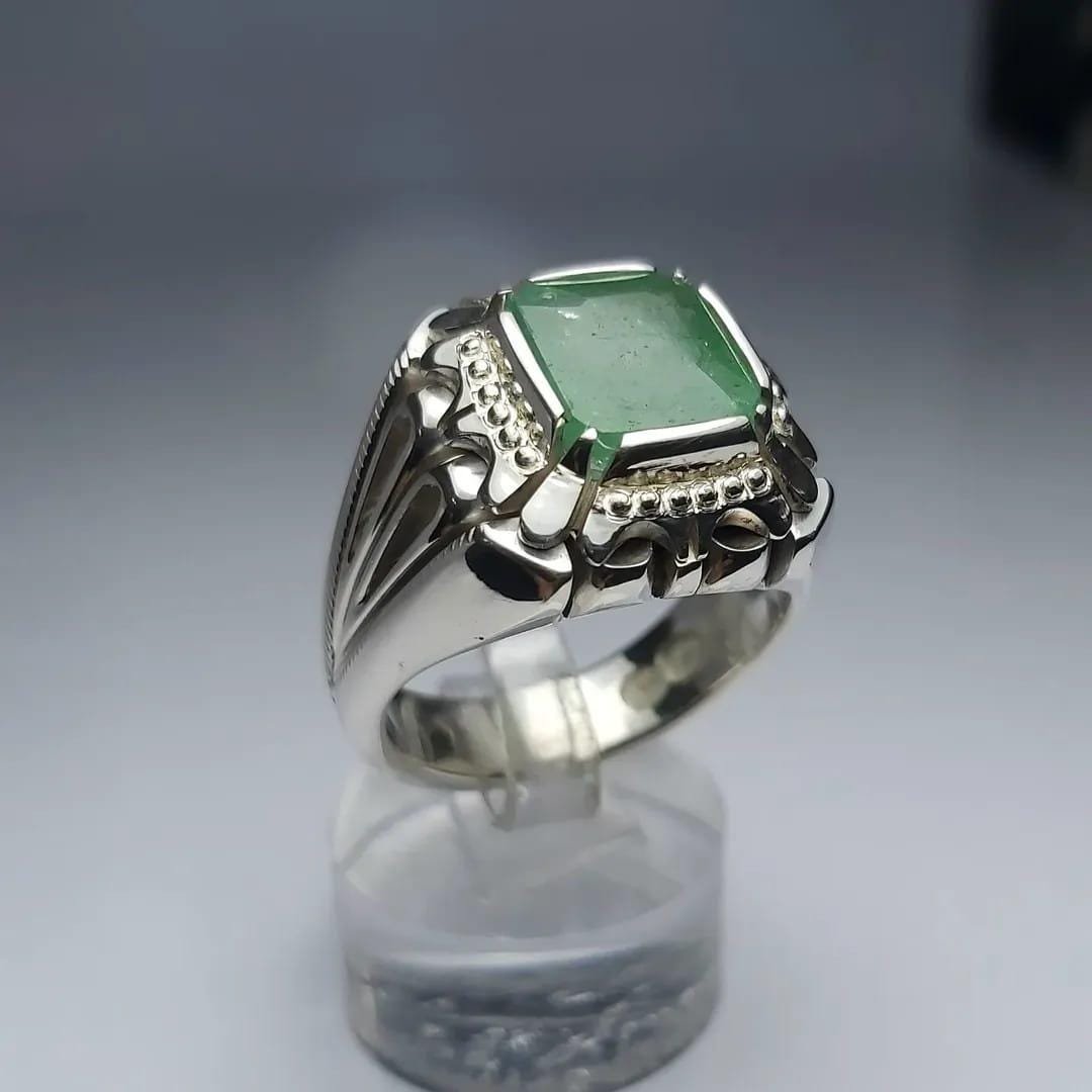 Natural Emerald Ring for women | Oval Green Gemstone Ring | Handmade 925 Sterling Silver Ring | Vintage Boho Statement Ring | Birthstone