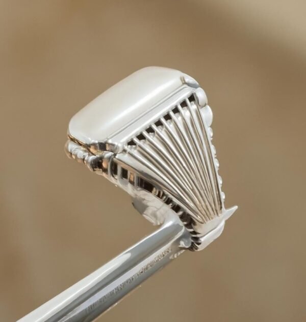 Handmade 925 Sterling Silver White Agate Ring: Yemeni Aqeeq - Image 2