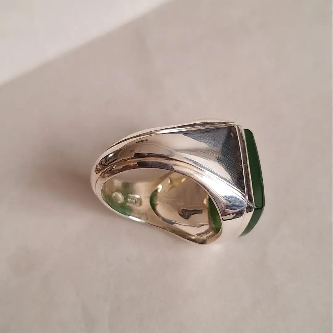 Handmade Green Yemeni Aqeeq Ring: Sterling Silver Islamic Jewelry - Image 4