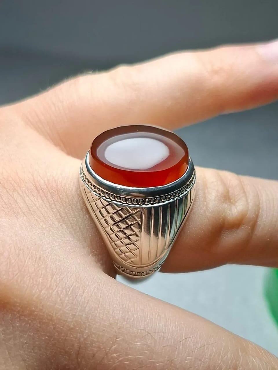 Handmade Red Yemeni Aqeeq Ring for Men: 925 Sterling Silver Islamic Agate - Image 3