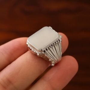Handmade 925 Sterling Silver White Agate Ring: Yemeni Aqeeq
