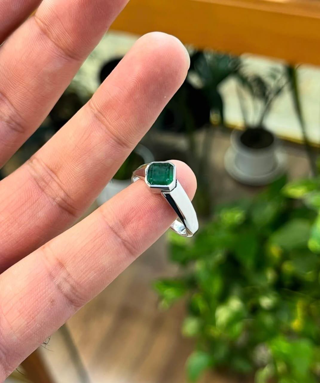 Handmade Emerald Ring: 925 Sterling Silver May Birthstone - Image 4
