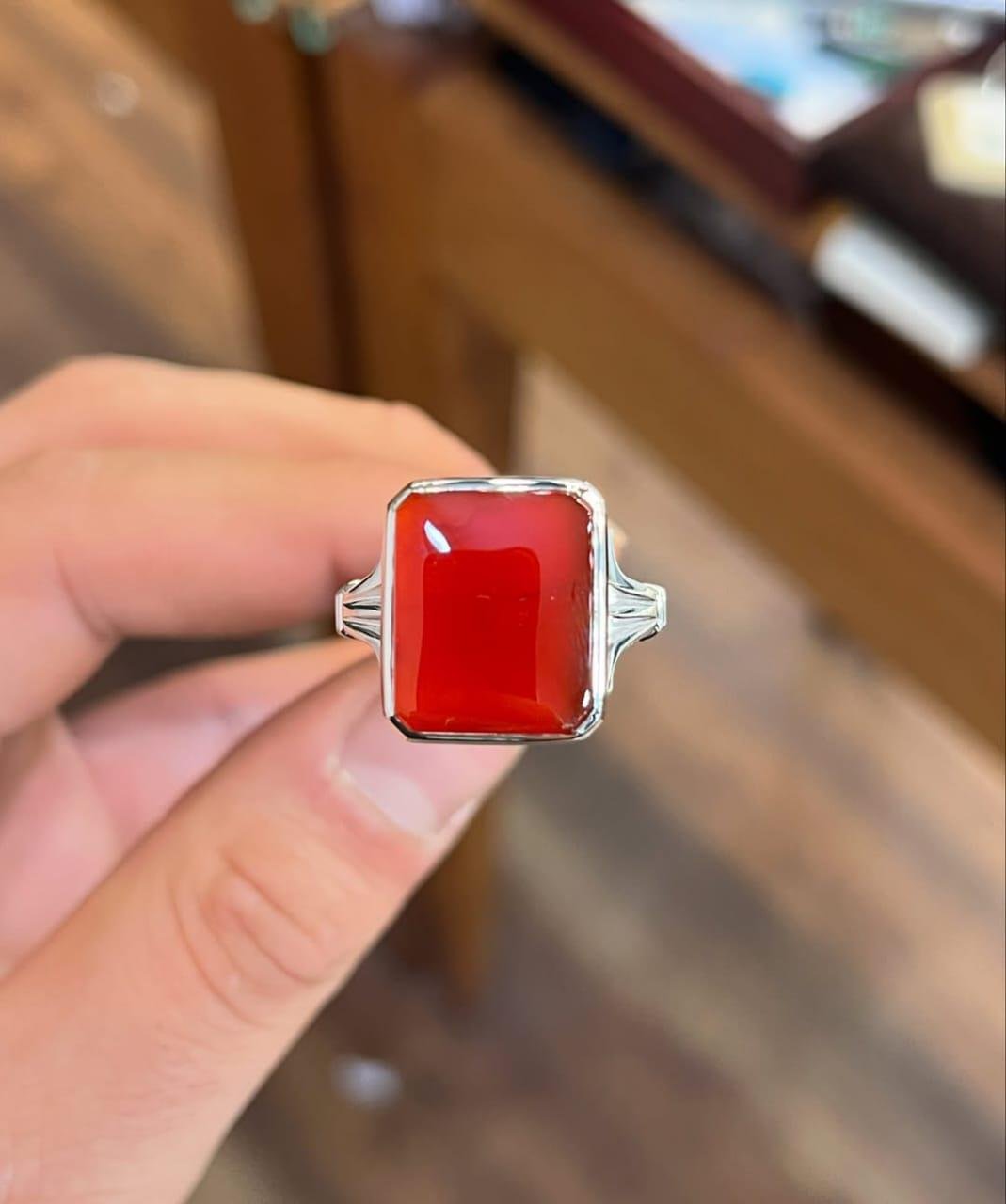 Handmade Red Yemeni Aqeeq Ring: 925 Sterling Silver Islamic Jewelry - Image 4