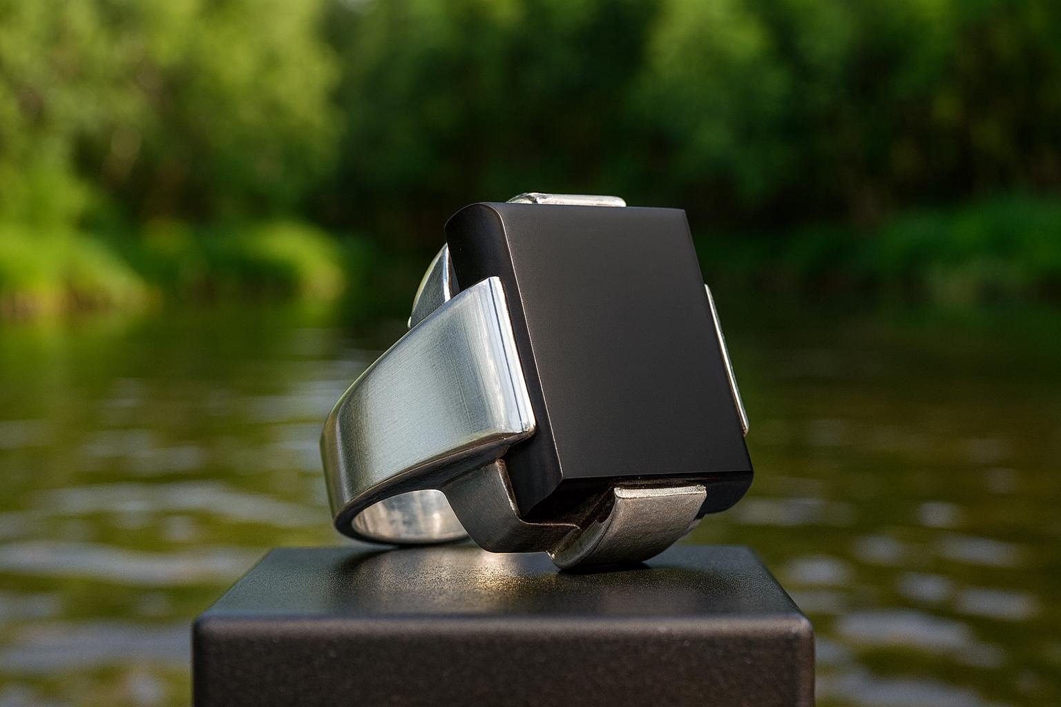 Men's Sterling Silver Aqeeq Ring: Handmade Islamic Signet - Image 3