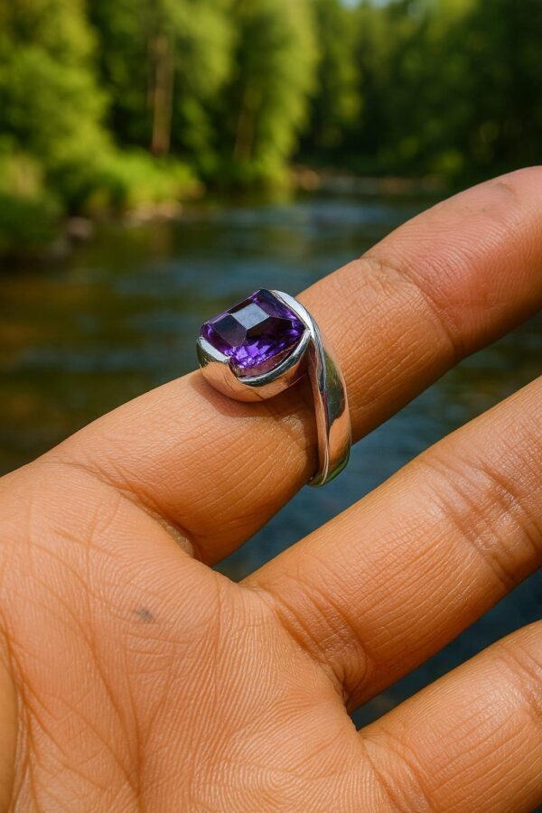 Handmade Sterling Silver Amethyst Ring: Minimalist Gemstone Jewelry - Image 2