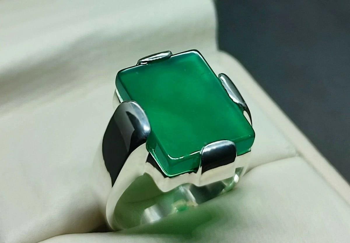 Handmade Green Agate Ring: 925 Sterling Silver Islamic Jewelry