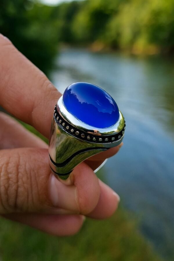 Handmade Sterling Silver Blue Agate Ring: Islamic Aqeeq Style - Image 3