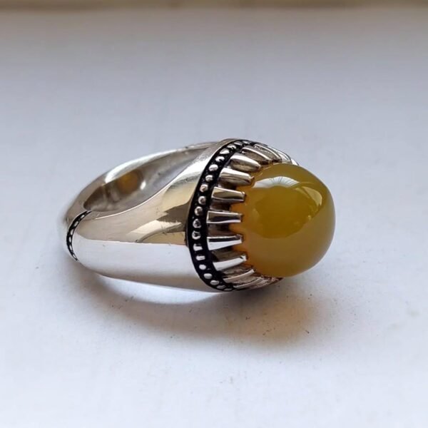 Yellow Agate Sterling Silver Signet Ring: Vintage-Inspired Healing Stone - Image 8
