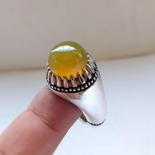 Yellow Agate Sterling Silver Signet Ring: Vintage-Inspired Healing Stone - Image 5
