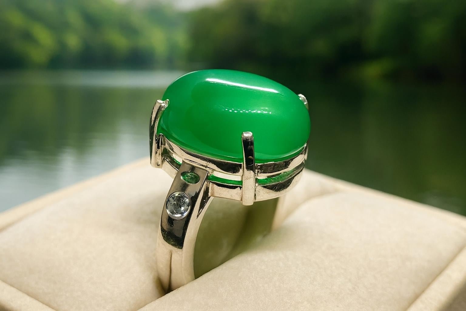 Yemeni Green Agate Ring: Handmade 925 Sterling Silver Sabz Aqeeq - Image 6