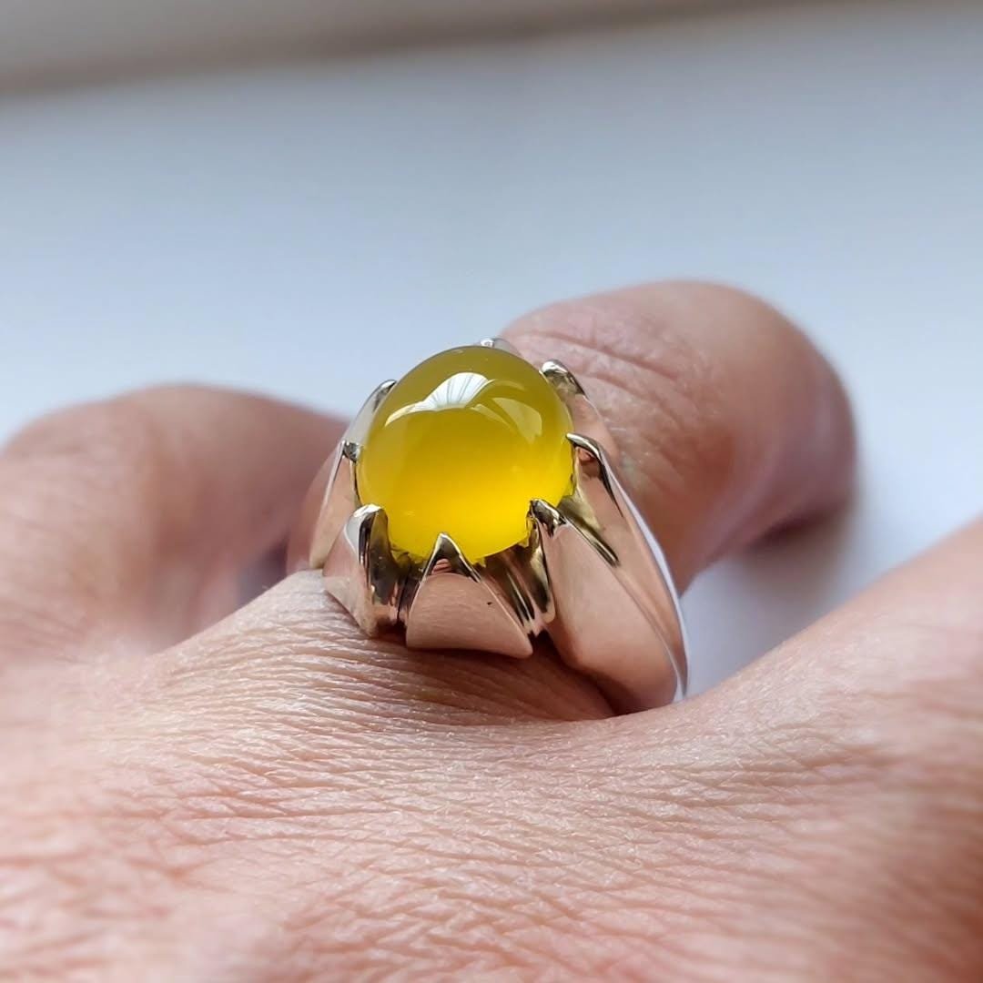 Yellow Agate Statement Ring: Handmade Silver Unisex Healing Crystal - Image 3