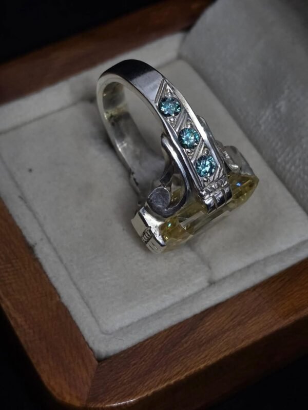 Yellow Zircon Statement Ring: Vintage Sterling Silver, Green Accent Stones - Image 3