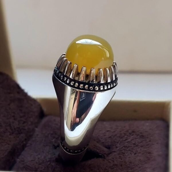 Yellow Agate Sterling Silver Signet Ring: Vintage-Inspired Healing Stone - Image 4