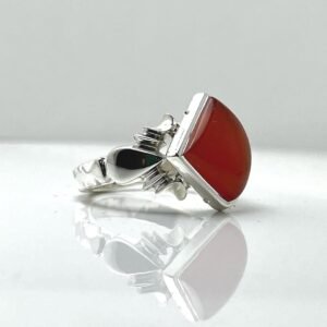 Handmade Yemeni Aqeeq Sterling Silver Ring: Islamic Vintage Style