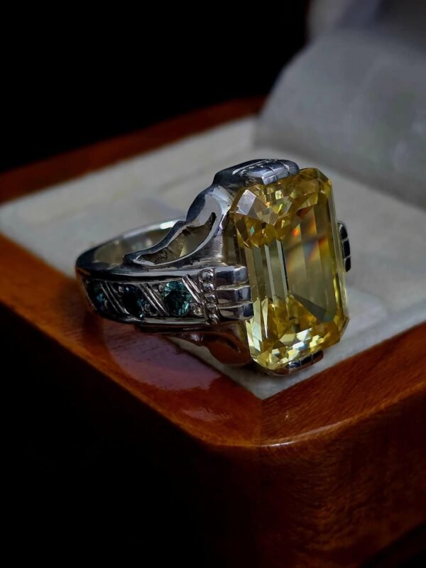 Yellow Zircon Statement Ring: Vintage Sterling Silver, Green Accent Stones - Image 2