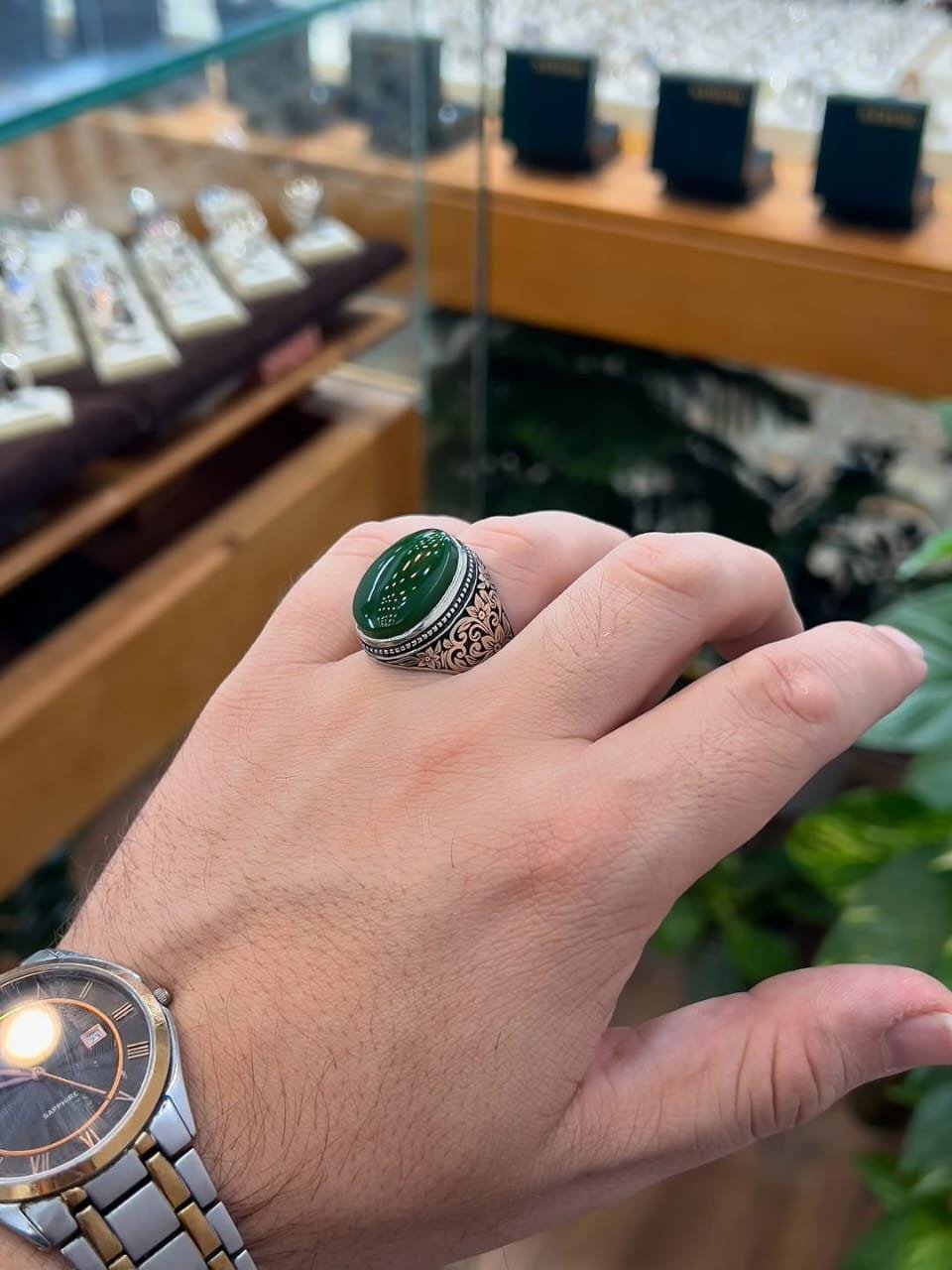 Handmade Sterling Silver Green Jade Ring: Engraved Vintage Boho Style - Image 6