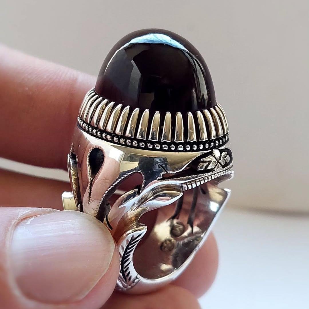 Black Agate Aqeeq Ring for Men: Sterling Silver Islamic Jewelry - Image 2