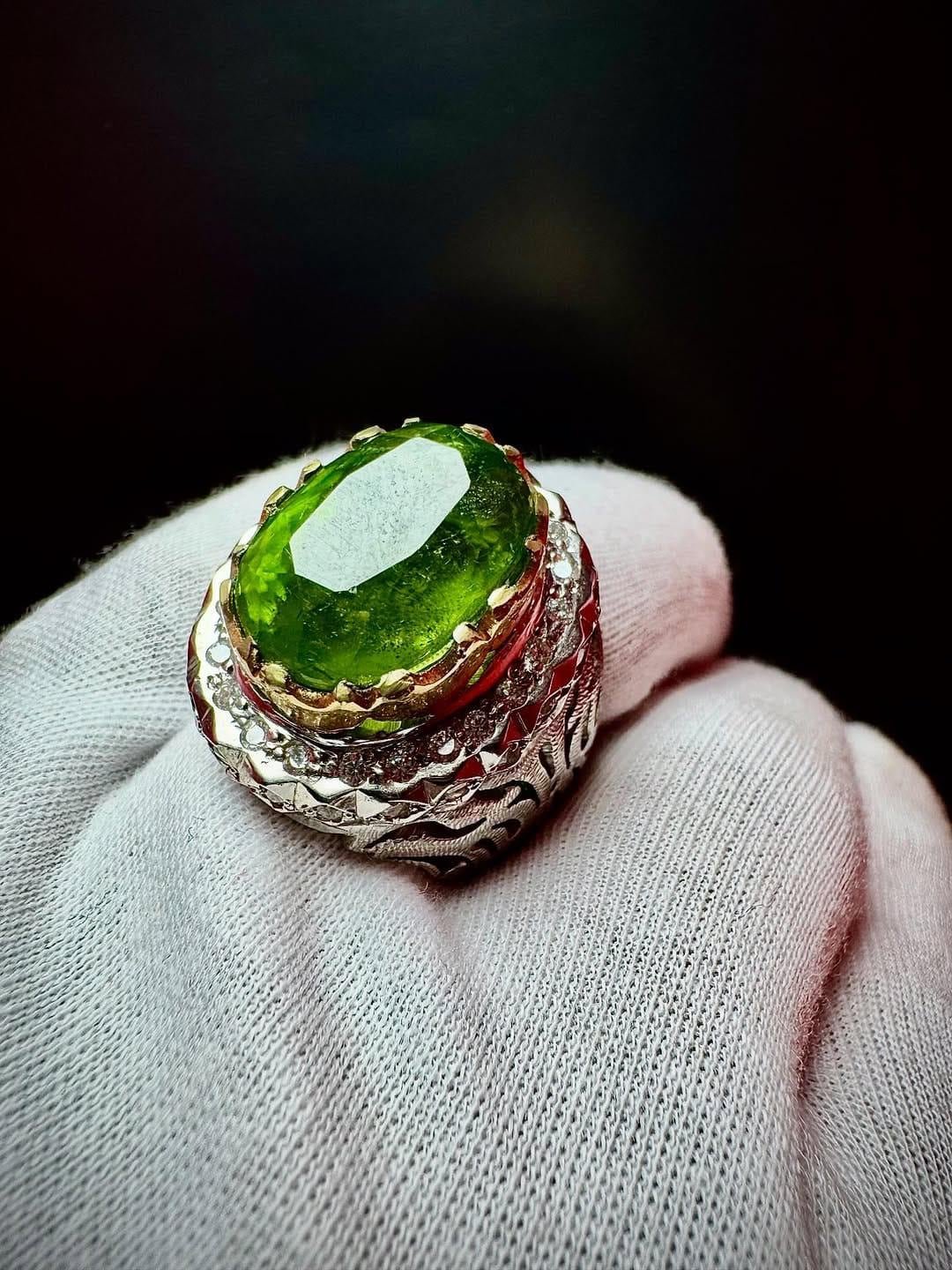 Green Peridot Sterling Silver Men's Ring with Gold Accents - Image 3