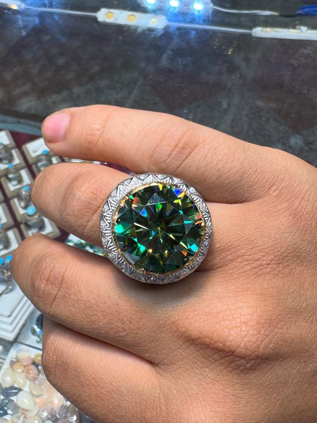 10 Carat Green Moissanite Ring | Art Deco 925 Sterling Silver Engagement Ring - Image 4