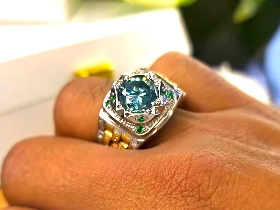 Green Moissanite Ring, 925 Sterling Silver, Gold Plated, Anniversary Gift for Her, Promise Ring - Image 3