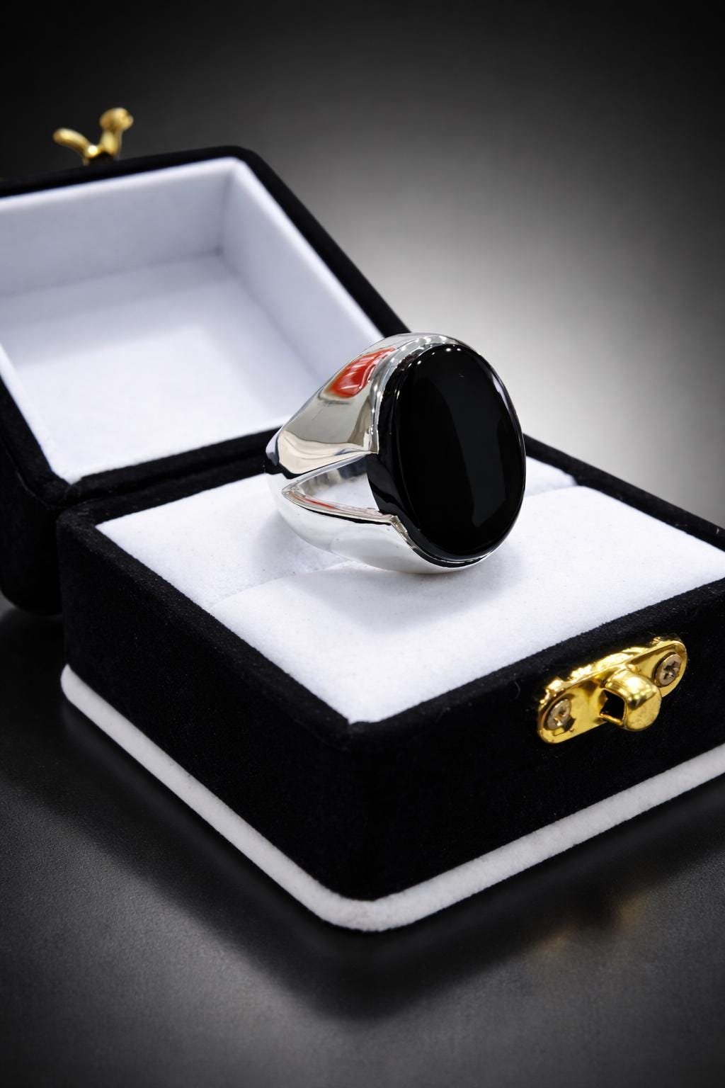 Men’s Oval Black Agate Ring 925 Sterling Silver Handmade Statement Ring - Image 2