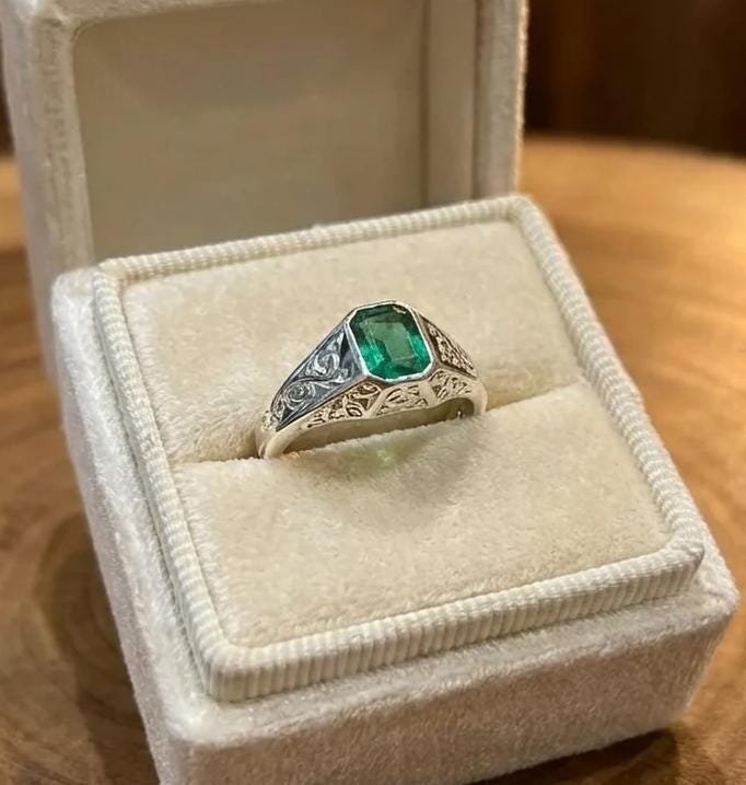 Natural Green Emerald Signet Silver Handmade Engraved Mens Statement Gift Vintage - Image 6