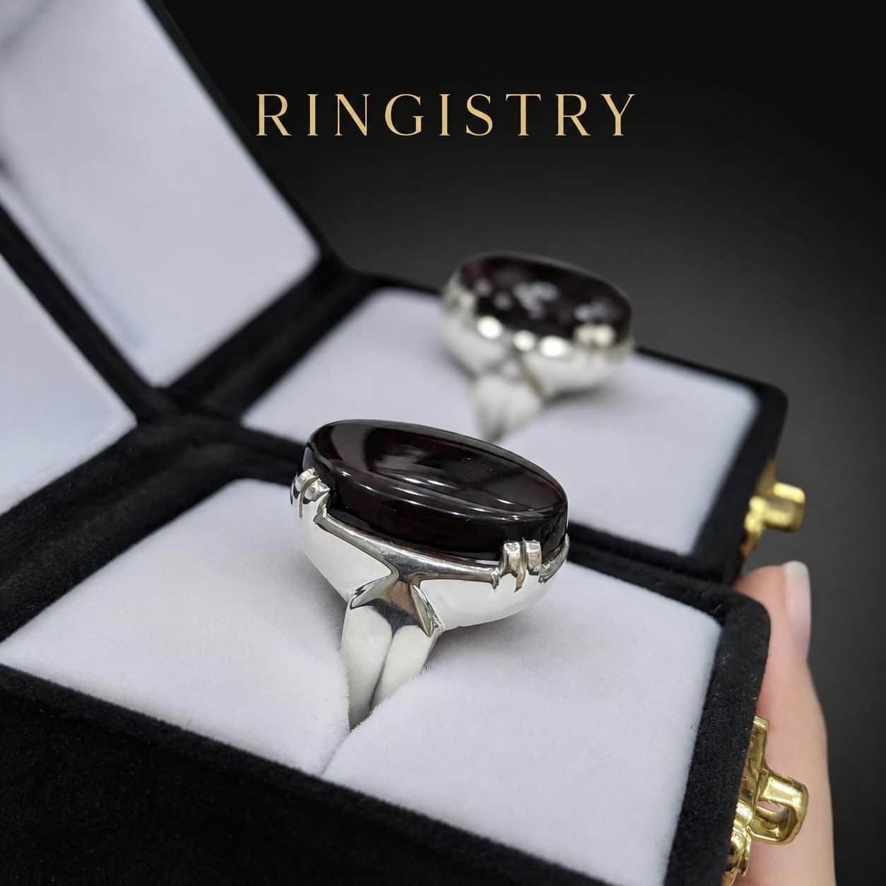 Men's Dark Brown Yemeni Agate Signet Ring, Vintage Islamic Silver Statement Band - Image 2